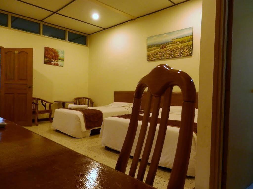 Hotel Felda Residence Tekam , Ppp Tun Razak Kampong Sungai Batu Экстерьер фото